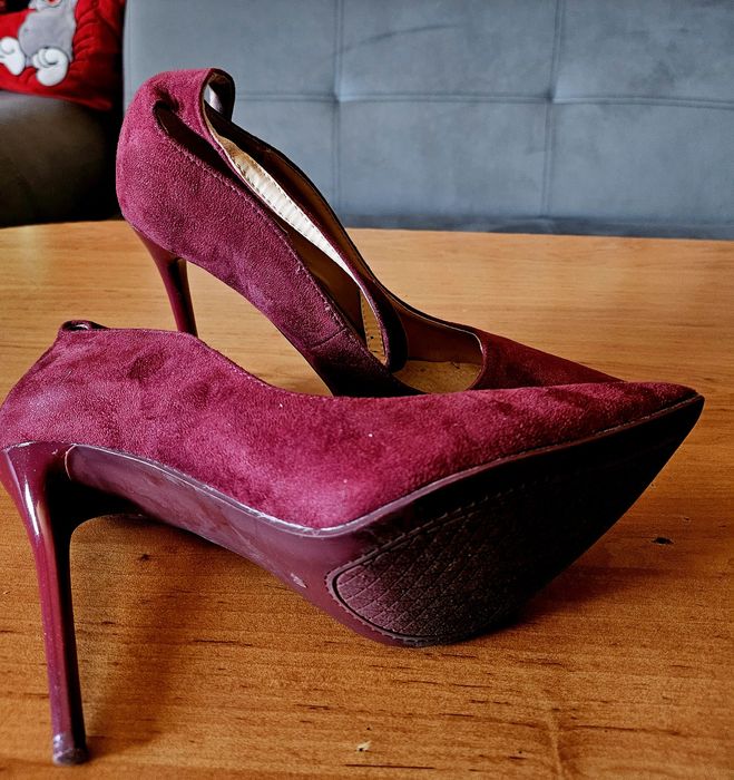 Продавам дамски токчета