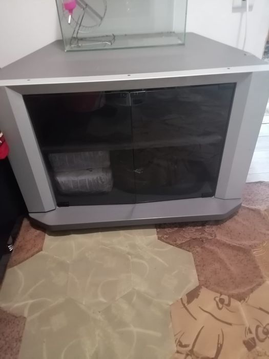 Тумбочка под аквариум