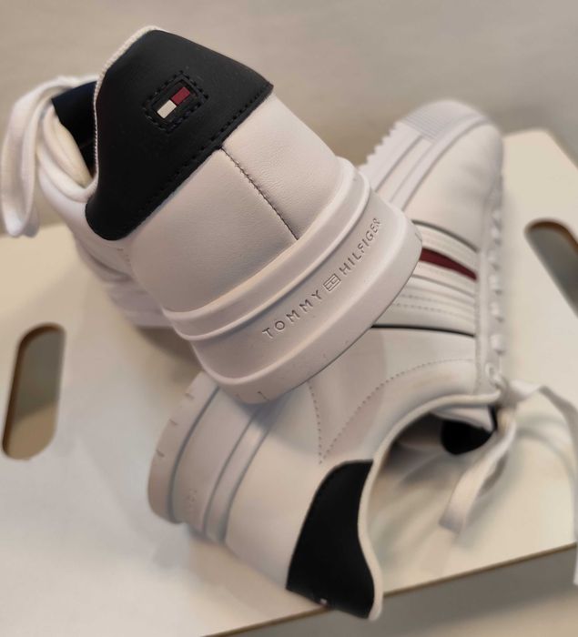 Pantofi sport casual 41 premium Tommy Hilfiger piele naturala moale alb