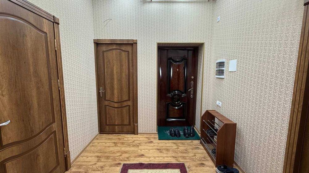 Фрунзиский Часпикмаркети 1қаватда 3+1 хонали квартира сотилади.ID:1582