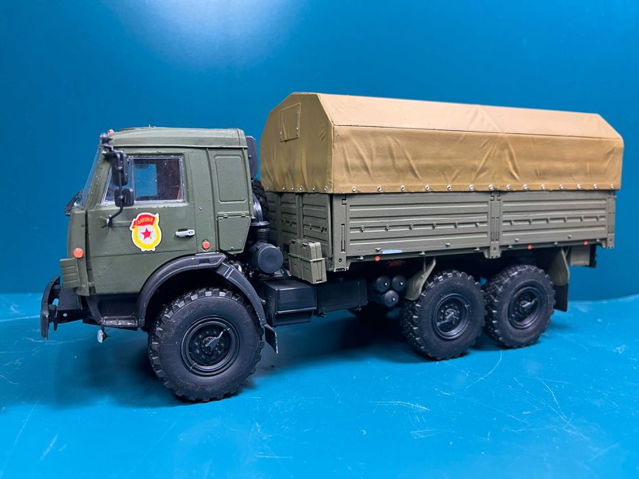 Продаю модельки, диорамки