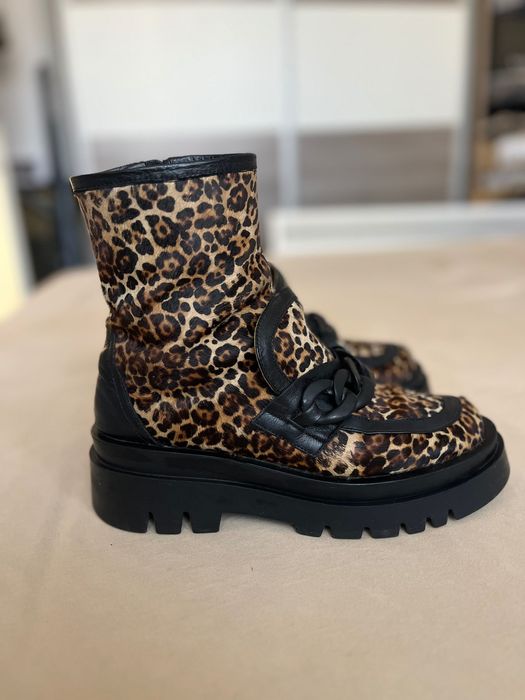 Дамски боти NAVVI номер 40