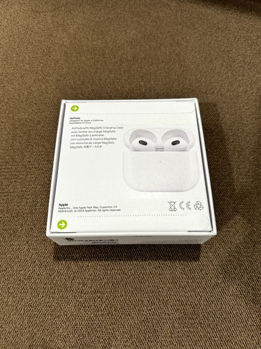 Продается Air Pods