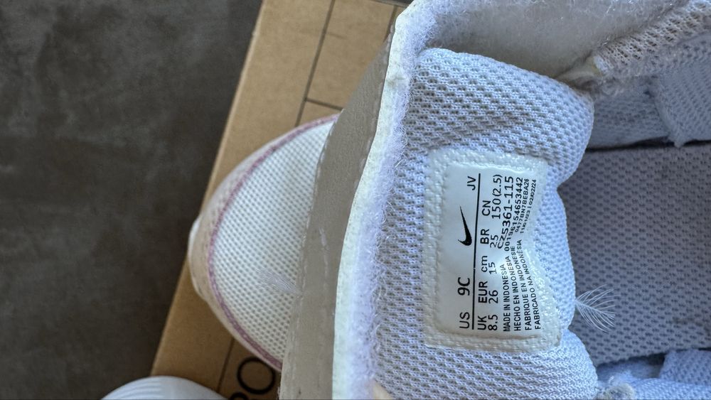 Детски маратонки Nike разнер 26