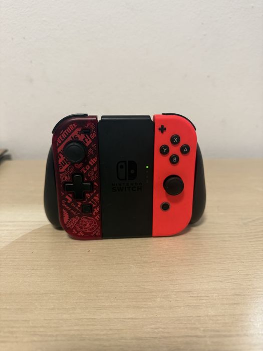 Nintendo Switch -Cititi Descrierea