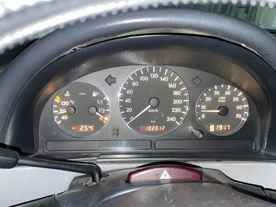 Продам Щиток приборов на ML