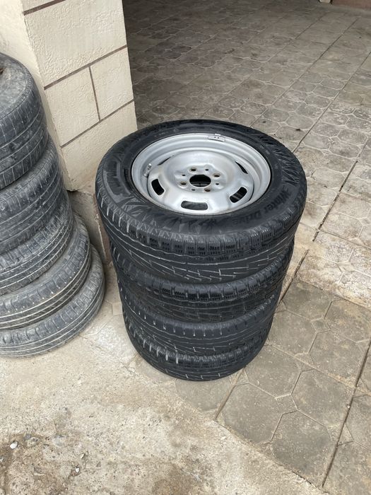 Шины срочна 40000