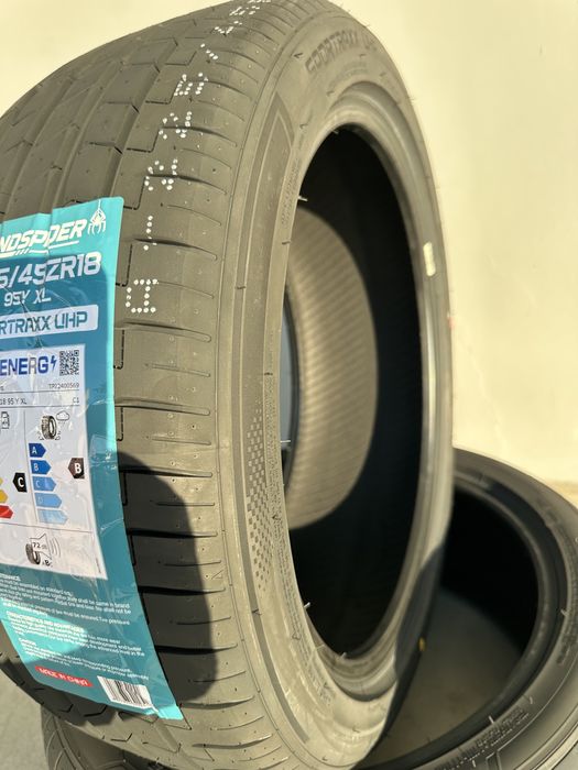 Нови летни гуми LANDSPIDER SPORTRAXX UHP 225/45R18 95Y XL Нов DOT
