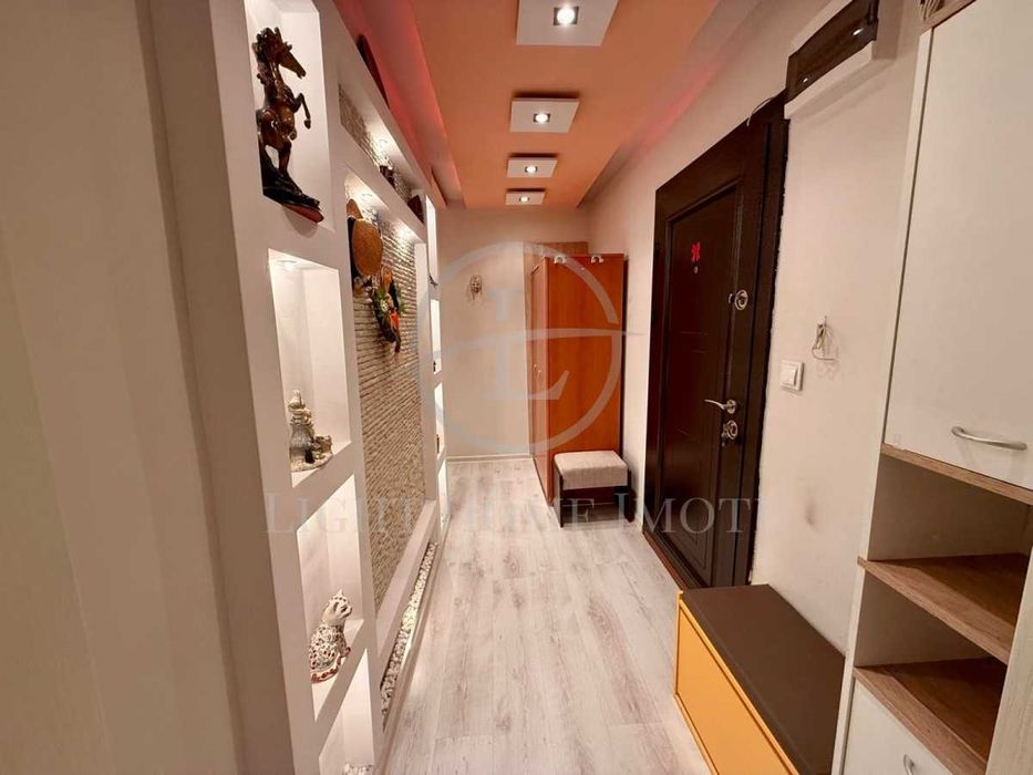 Реф. 4039 Тристаен Обзаведен / Стария Град