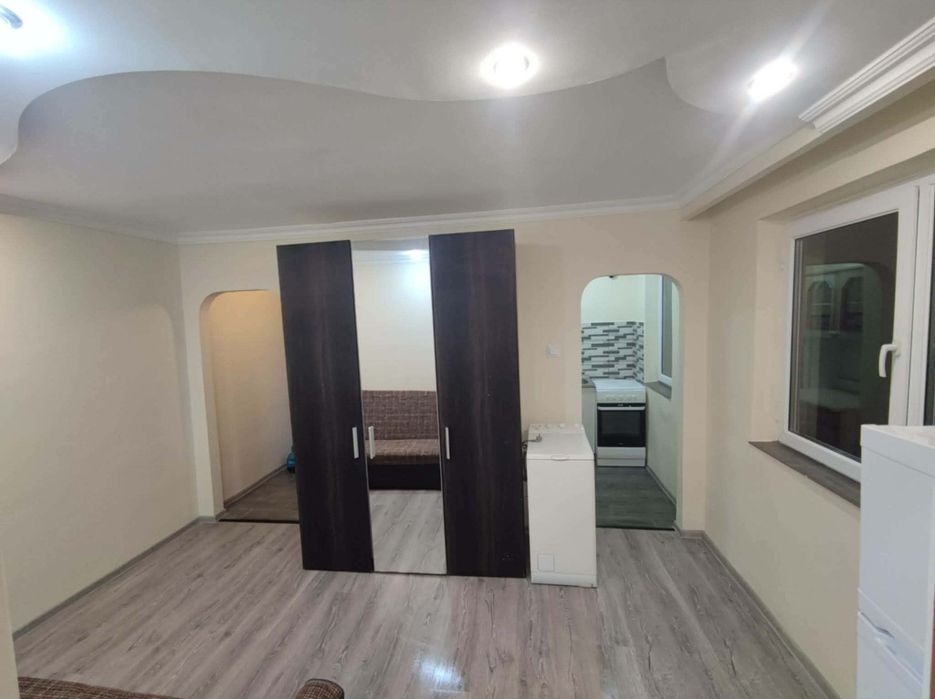 Vând apartament 2 camere