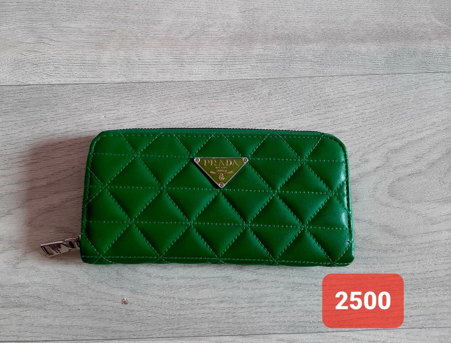 Продаю разный женский сумкалар