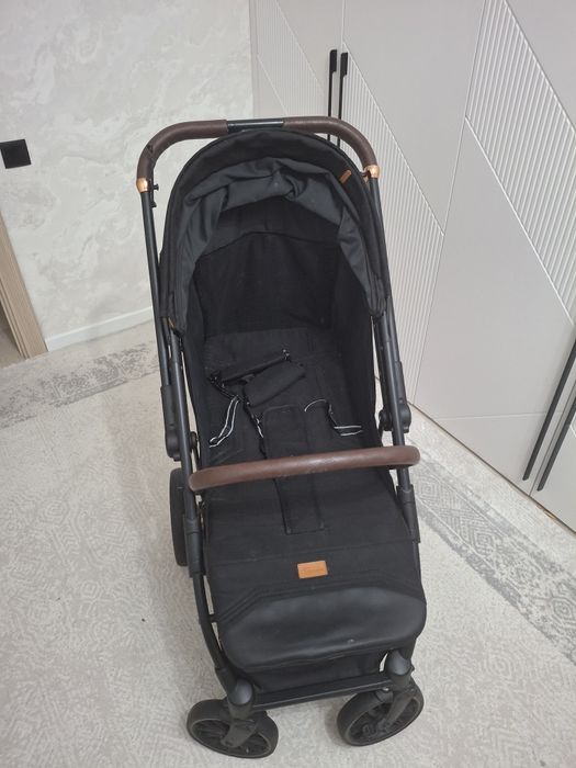 Продам коляску, в хорошем состоянии