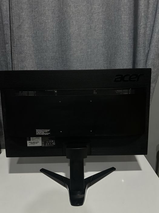 Монитор Acer