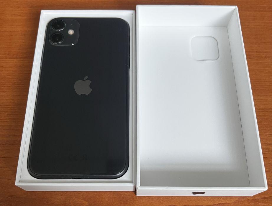 iPhone 11 Black 64 GB | Cutie originală | Baterie schimbată