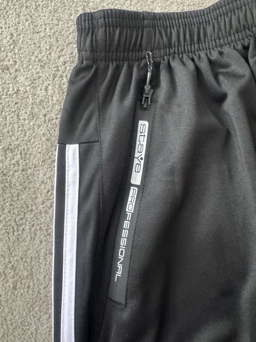 Продам спортивные штаны