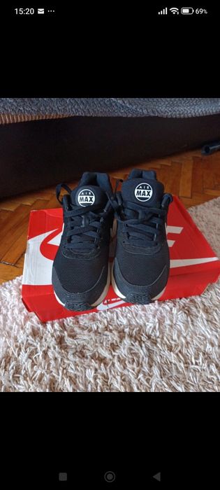 Adidași Nike 37, 5