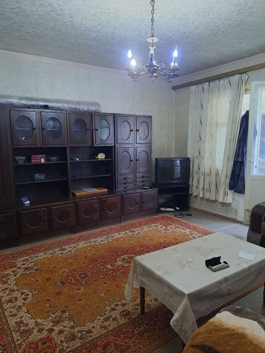 2/5/9 С Азимова школа 145 рядом Инфинити Ц1