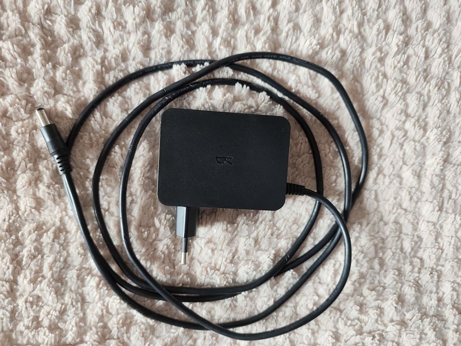 Колонка Яндекс станция