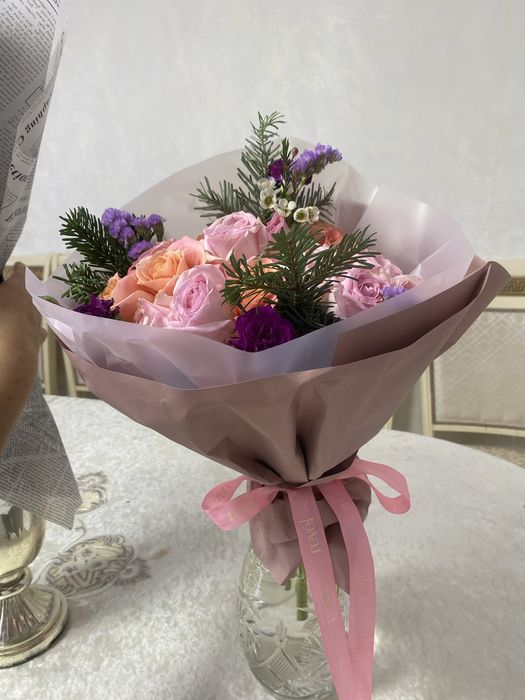 Арзан гүл сатылады