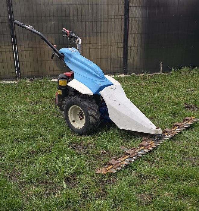 Vând cositoare Sep- Bcs Alpina ,motor diesel lamă 140cm