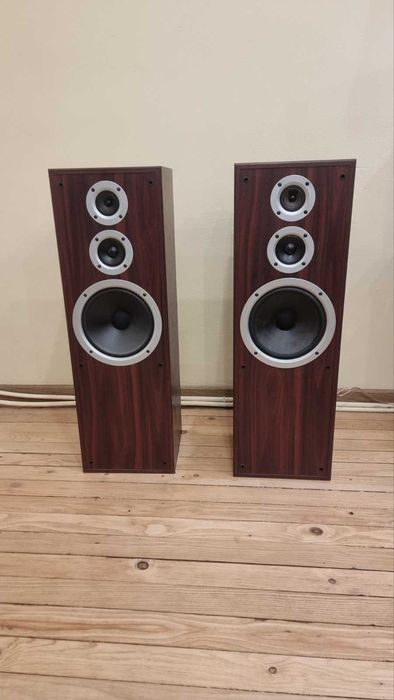 ***ПЕРФЕКТНИ*** Колони JAMO Studio 180