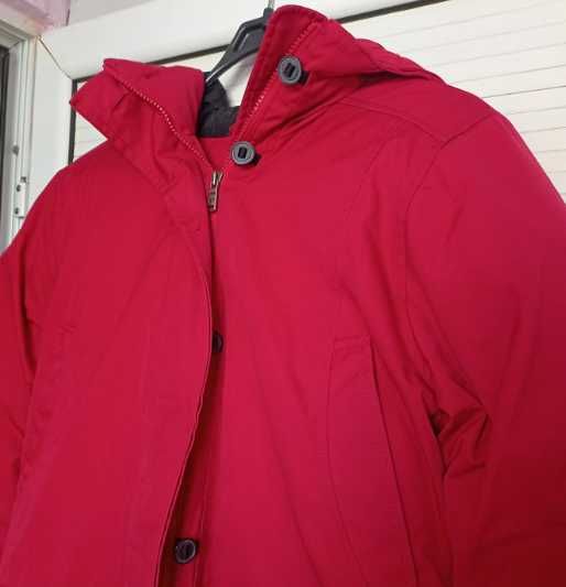 Оригинално яке Peak Performance