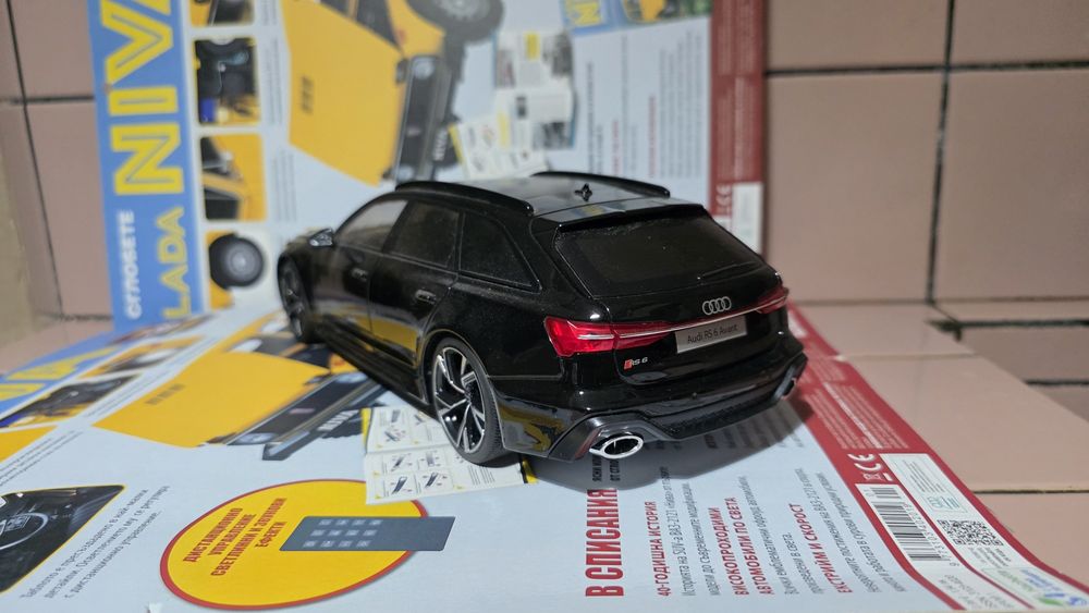 Ауди RS6 1:18 Heimanba