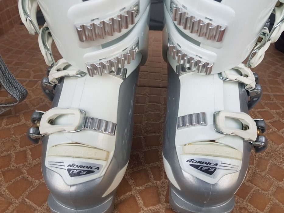 Clapari ski dama impecabili nr. 36-37