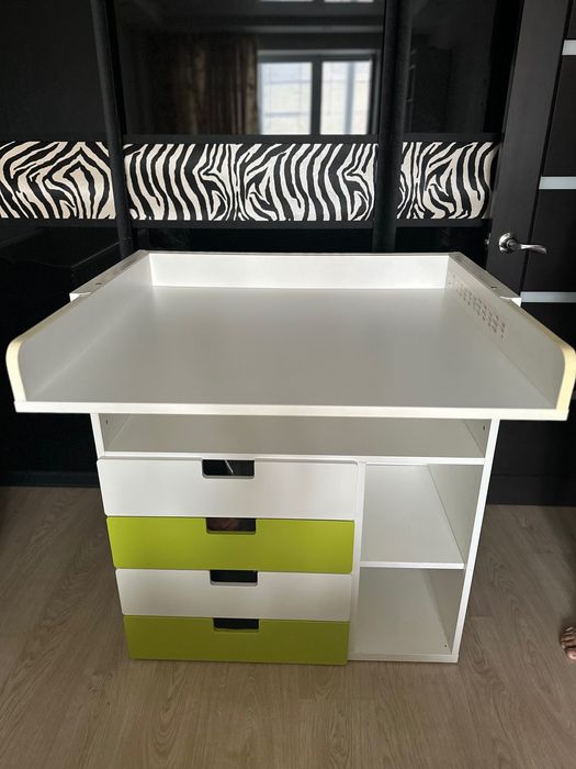 Продам пеленальный стол