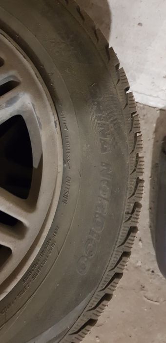 комплект зимних авто-колес