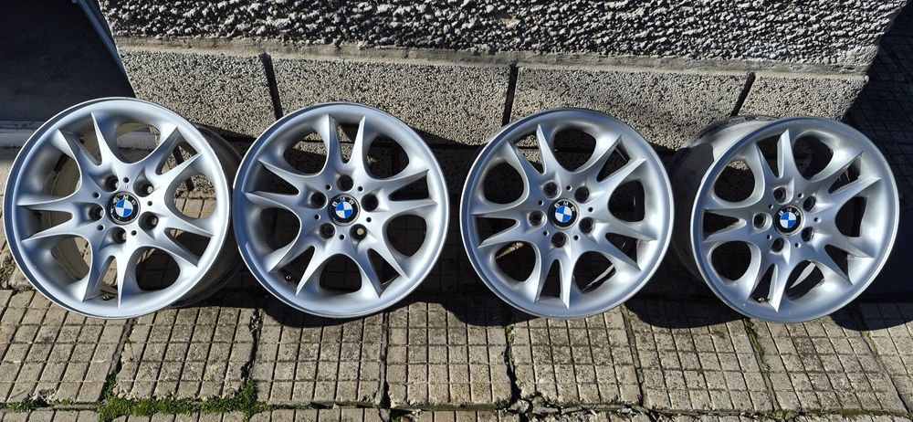 Продавам 4броя алуминиеви джанти оригинални за BMW