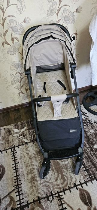 Коляска почти как новая