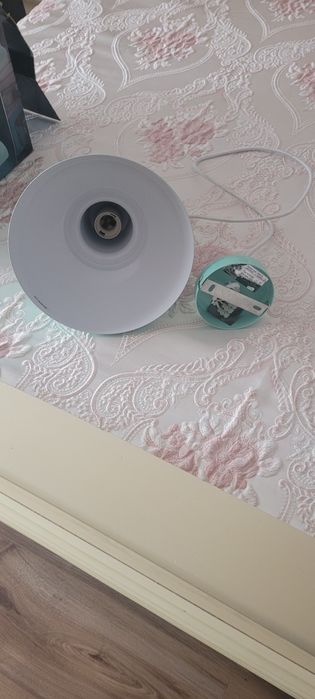 Plafoniera cu leduri