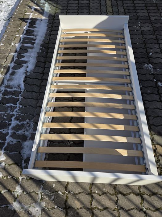 Единично легло икеа