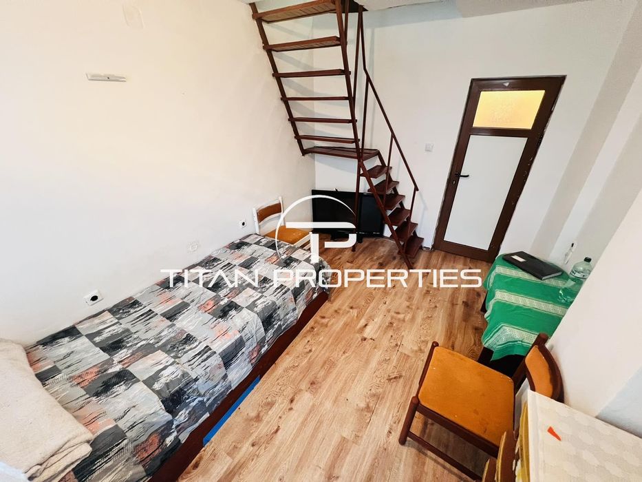 Дава се под наем Двустаен апартамент в Бургас, Възраждане - 40 кв.м за 204 € - Снимка #3