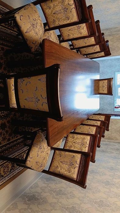 Stol stul 12 talik pachitiy yengi va 2 TA stenka yep yengidek