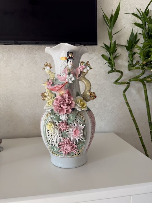 Ноёб буюмлар сотилади