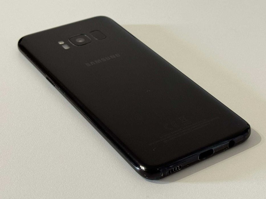 Бартер! Samsung Galaxy S8 Midnight Black (Черен)