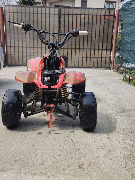 Vând sau schimb cu cross de 125, cititi descrierea