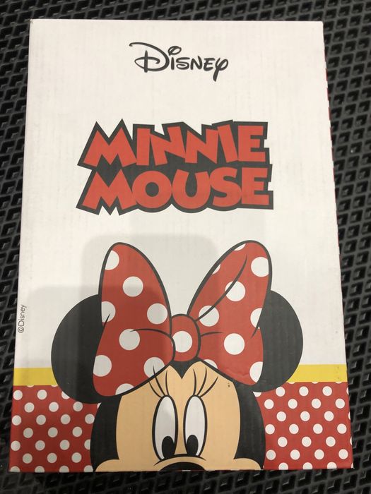 Стильные легкие кроссовки