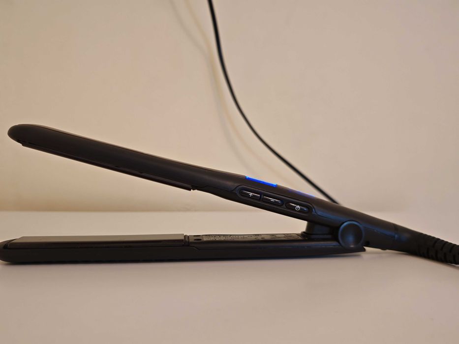 Преса 2 в 1 Remington Sleek&Curl с керамично покритие и LCD дисплей