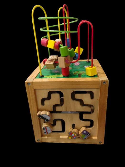 Дървен образователен куб Beluga