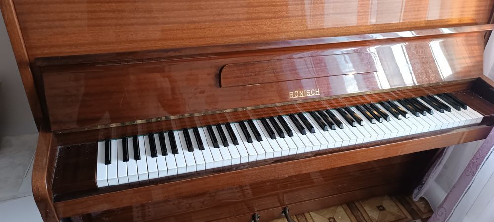 Продам немецкое пианино
