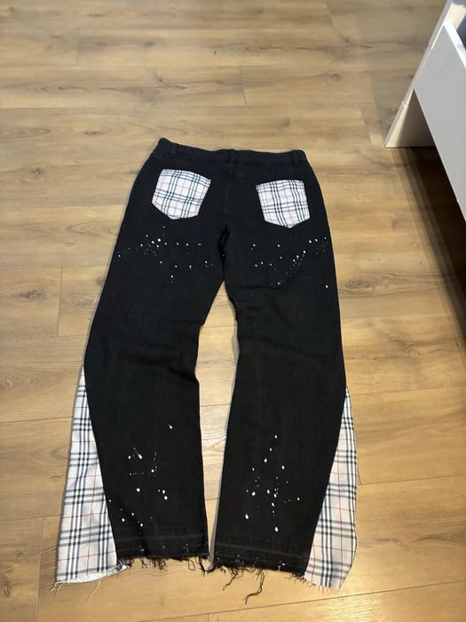 pantaloni burberry flared negri marimea M