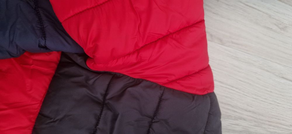 Детско олекотено яке