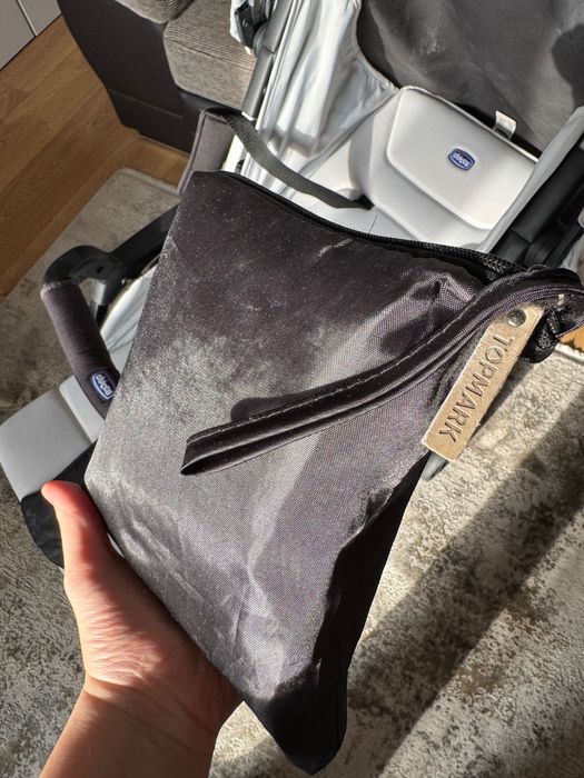 Лятна количка Chicco Ohlala + дъждобран - тежи само 3.8 кг