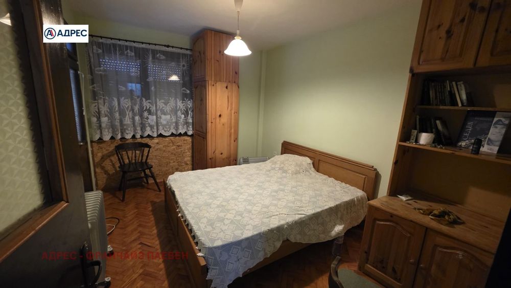 3-стаен в Плевен-9-ти квартал площ 110 цена 160000