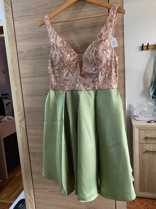 Rochie ocazie noua marime L cu paiete eleganta nunta