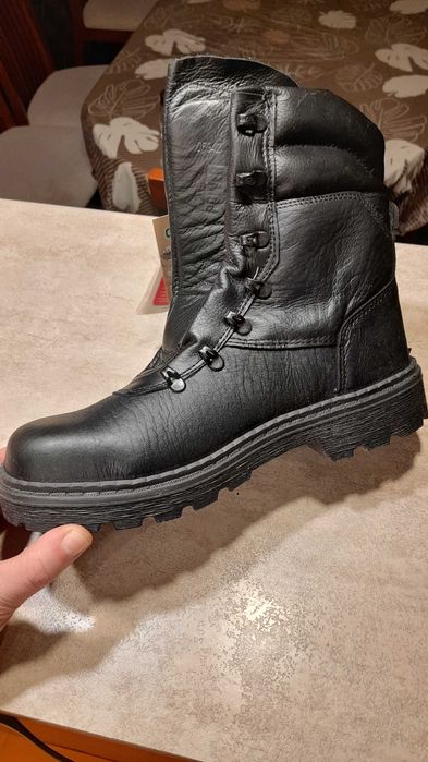 MTS Работни обувки, клас на защита S3, размер 42