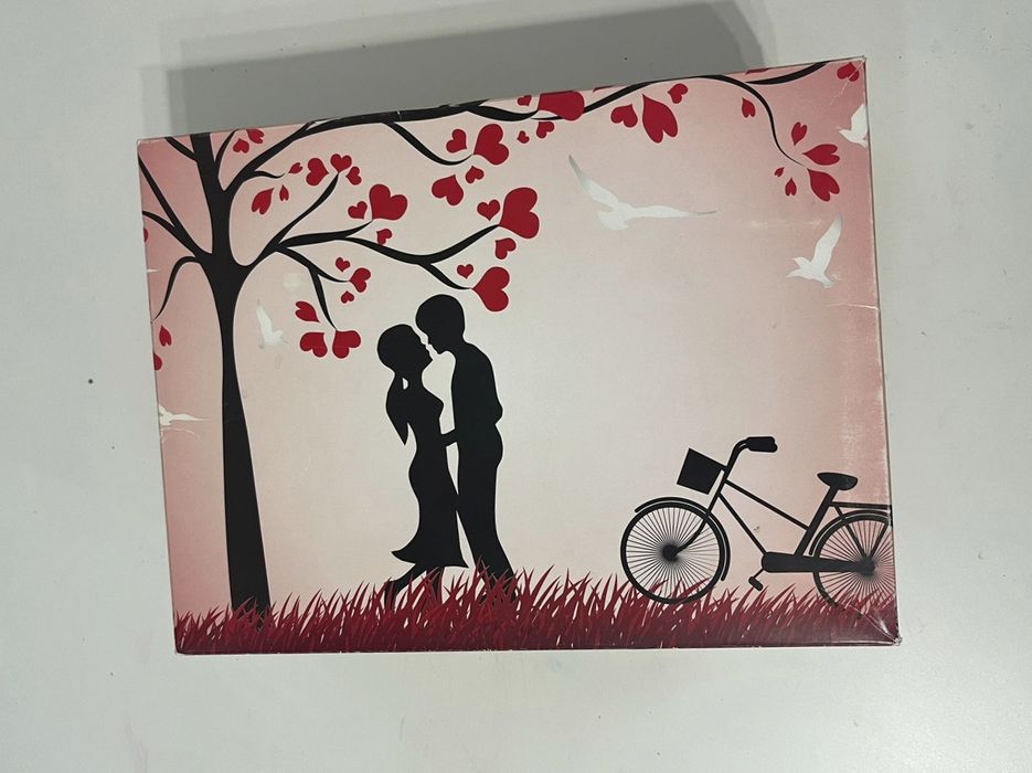 Подарочные коробки 23*17